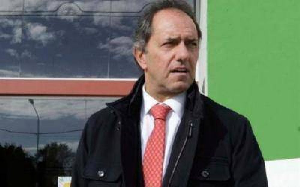 Scioli: "Tenemos que explicarle a la sociedad las consecuencias que pueden tener algunas pol�ticas"