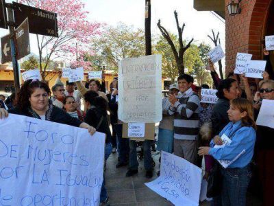 Aprobaron anoche la intervenci�n a S. Mazza