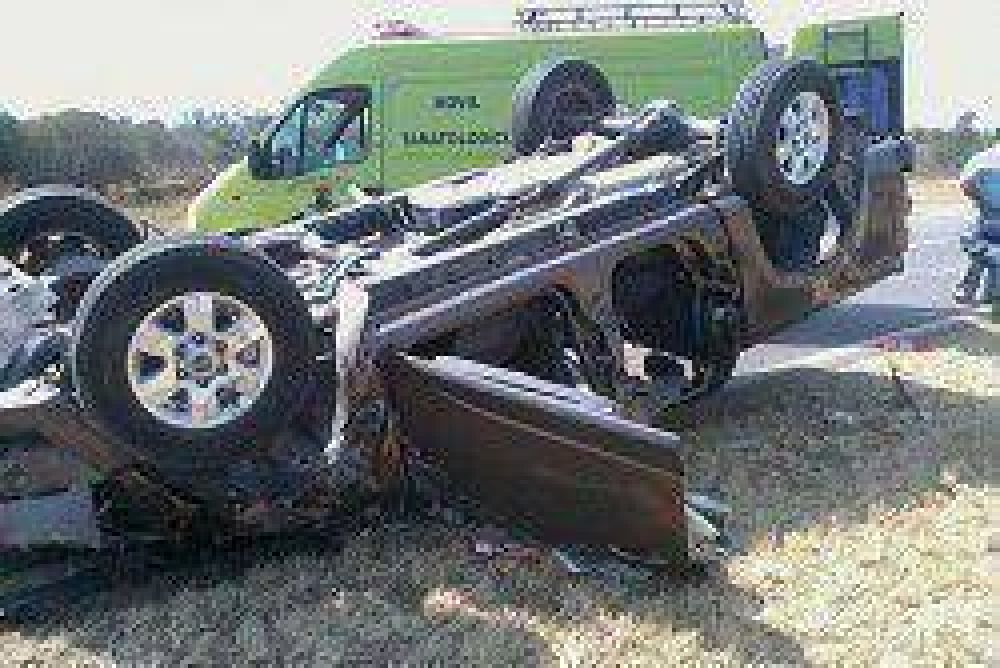 La Verde: Un muerto y tres heridos tras accidente de transito