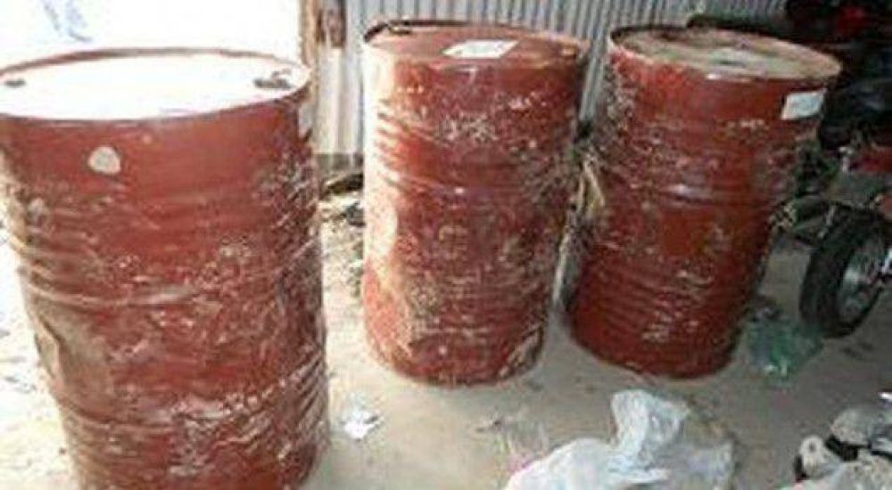Secuestran tambores de gasoil sin documentaci�n