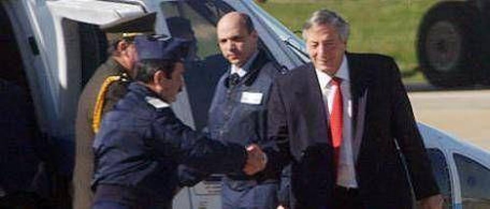Ampl�an denuncia a Kirchner por usurpar la Presidencia