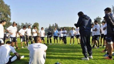 Rodr�guez planea la estrategia para hundir m�s al �Rojo�
