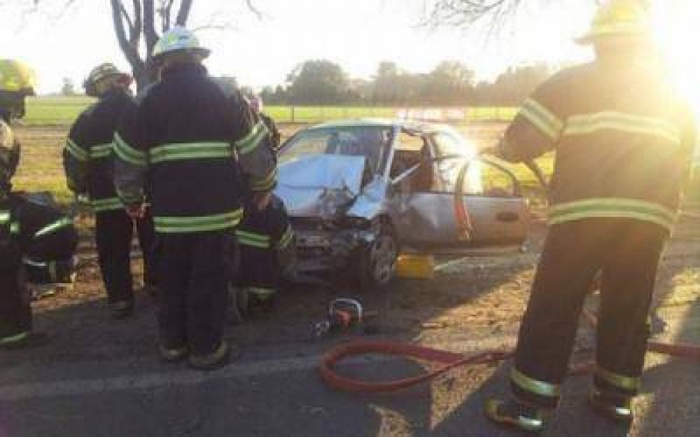 Elecciones 2013: Candidato a Concejal y dirigente de la UCR de Pilar se accidentaron en Capit�n Sarmiento