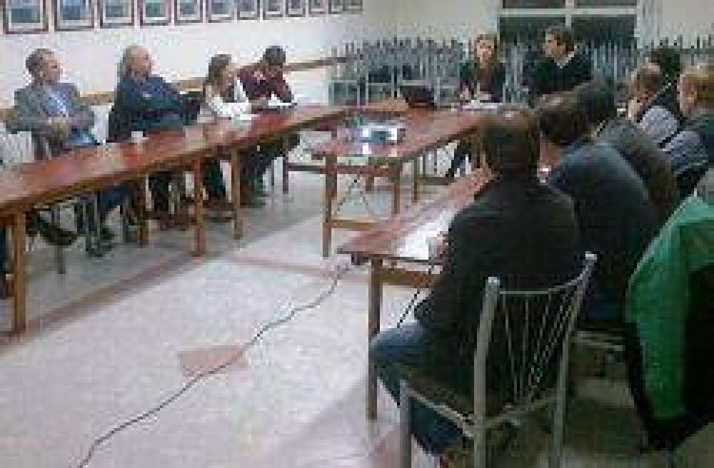 ACERCAN CR�DITOS DEL BANCO NACI�N A EMPRESARIOS Y COMERCIANTES PYME DE LUJ�N 