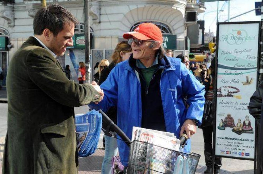 La C�mpora quiere que Cabandi� sea m�s �cool� para sacarle votos a Lousteau