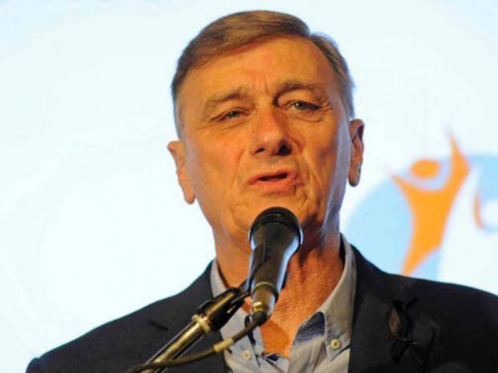 Binner est� dispuesto a incorporar otras fuerzas