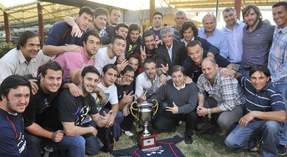Rugby: el tricampe�n La Tablada brind� en La Voz del Interior