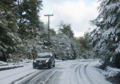 Pronostican nevadas en toda la regi�n cordillerana 
