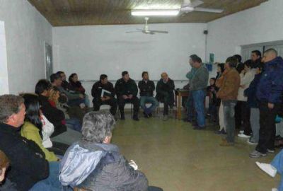 Los vecinos de Villa General Savio pidieron mayor presencia policial