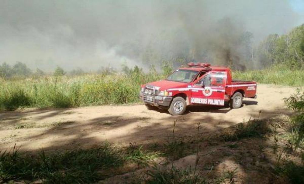 Intensa actividad de los Bomberos Voluntarios en el fin de semana
