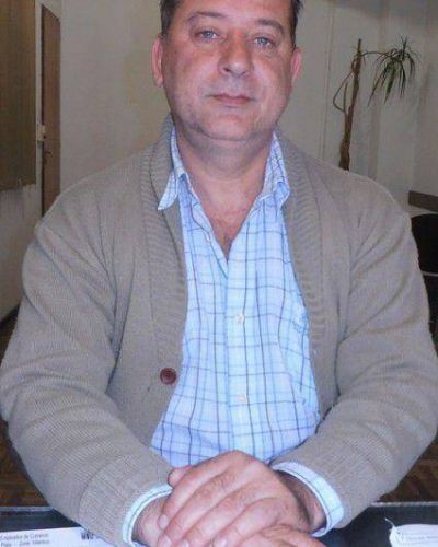 �No estamos de acuerdo con el trabajo los d�as domingo�