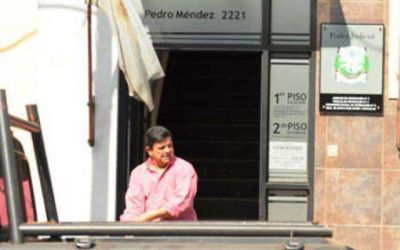 Los polic�as detenidos por la muerte de la docente de Garup� seguir�n con prisi�n domiciliaria 