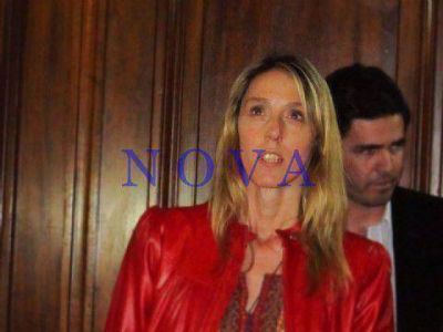 Fin de la novela en La Plata: la "destituci�n" de Pacharotti result� un tr�mite