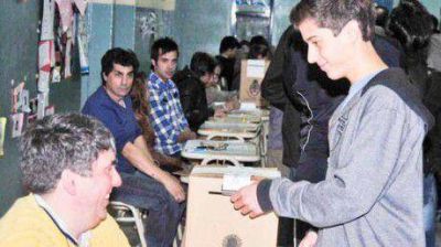 En Madryn, los chicos de 16 a�os podr�n elegir a los concejales