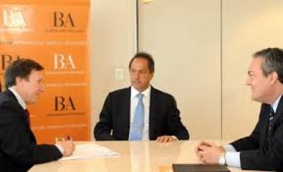 Me dijeron que en el reino del rev�s... Scioli, Bevilacqua, Breitenstein vuelven a compartir tribuna 