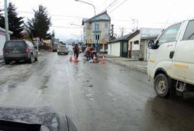 Se realizaron trabajos de bacheo en calle Campos