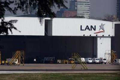 El Gobierno intim� a LAN para que deje Aeroparque y peligran sus operaciones