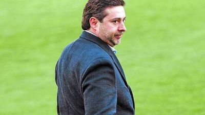 Angelici: �A uno nunca se le cruza por la cabeza jugar en la B�