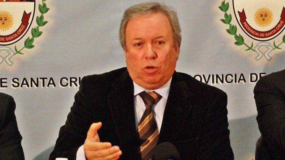 Peralta: "La C�mpora quiere tapar con LAN su ineficiencia en la conducci�n"