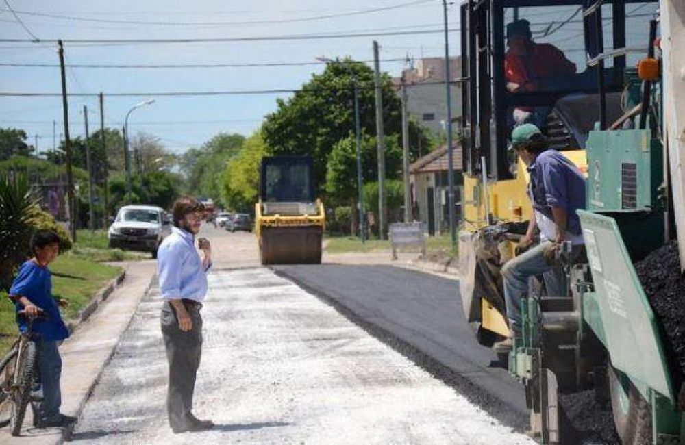 El Concejo Deliberante aval� la ampliaci�n del pr�stamo para pavimentaci�n