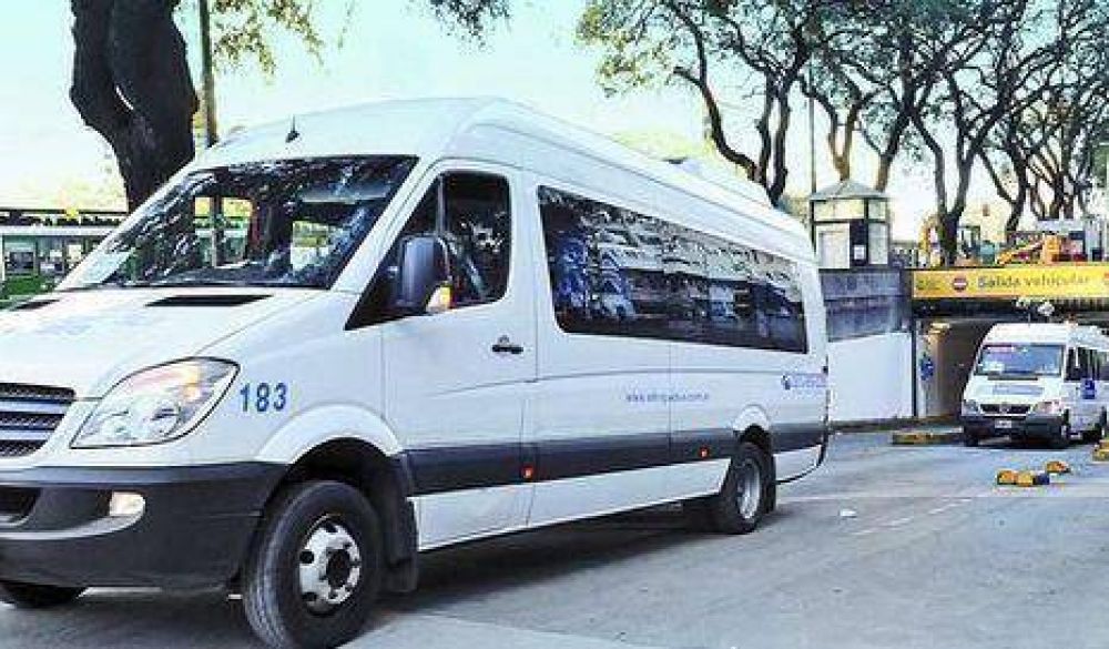 Proyectan m�s playas para combis en Microcentro