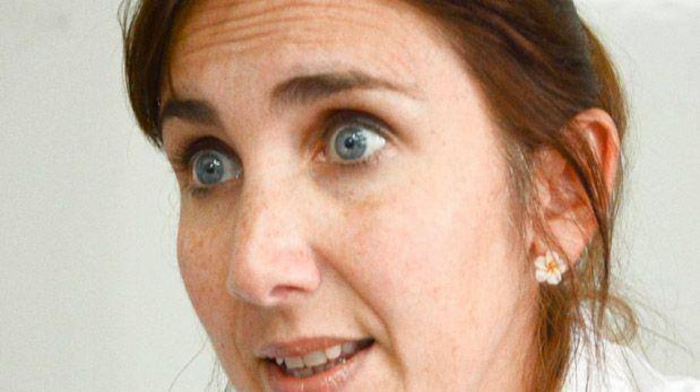 Henin revis� su renuncia a pedido de Buzzi y seguir� al frente del Hospital