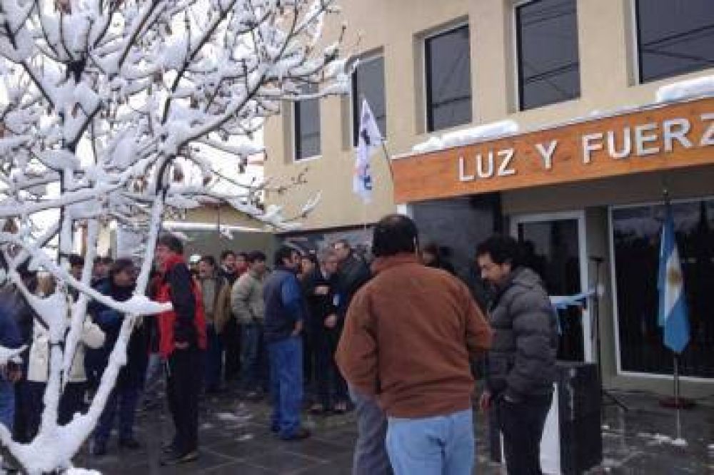 Luz y Fuerza de la Patagonia inaugur� la ampliaci�n de su seccional