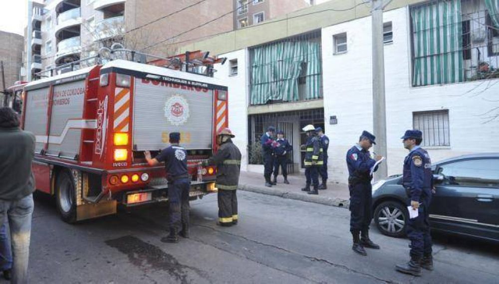 Incendios en centros de salud de C�rdoba