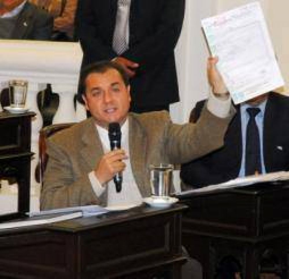 Galv�n llam� a la oposici�n a �buscar confluir en un �nico espacio�