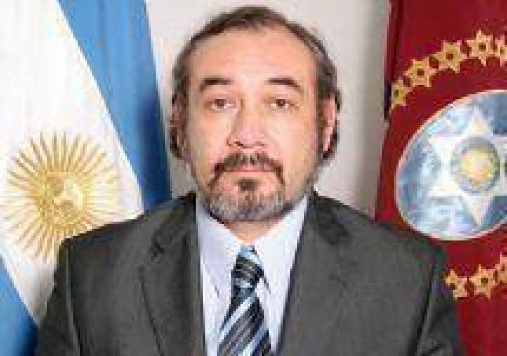 Cada vez m�s dudas: H�ctor Camacho arremeti� contra el Intendente Villalba