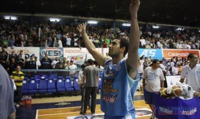 Quinteros jugar� su tercera temporada en Regatas Corrientes
