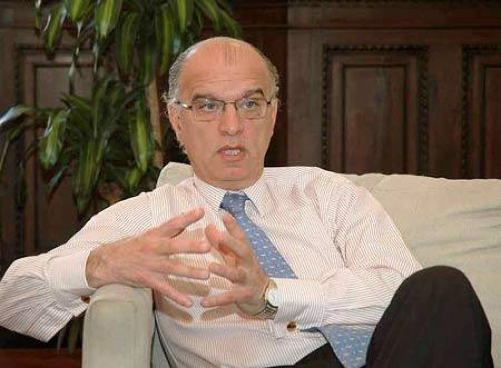Grindetti: �Somos la oposici�n absoluta al oficialismo de Lan�s�