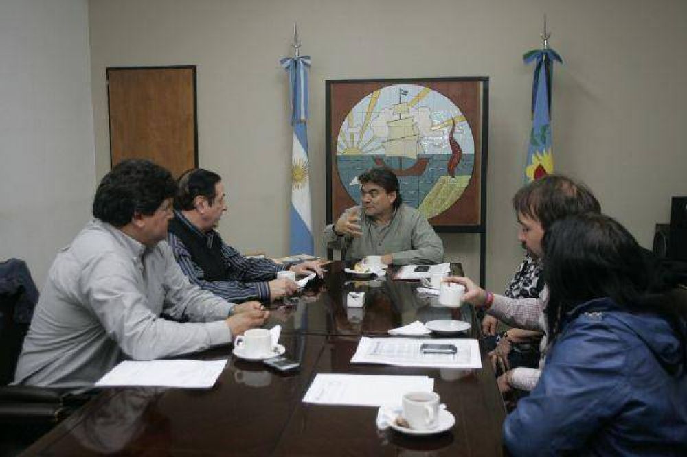 Guti�rrez se reuni� con el secretario general de la UPCN Carlos Quintana