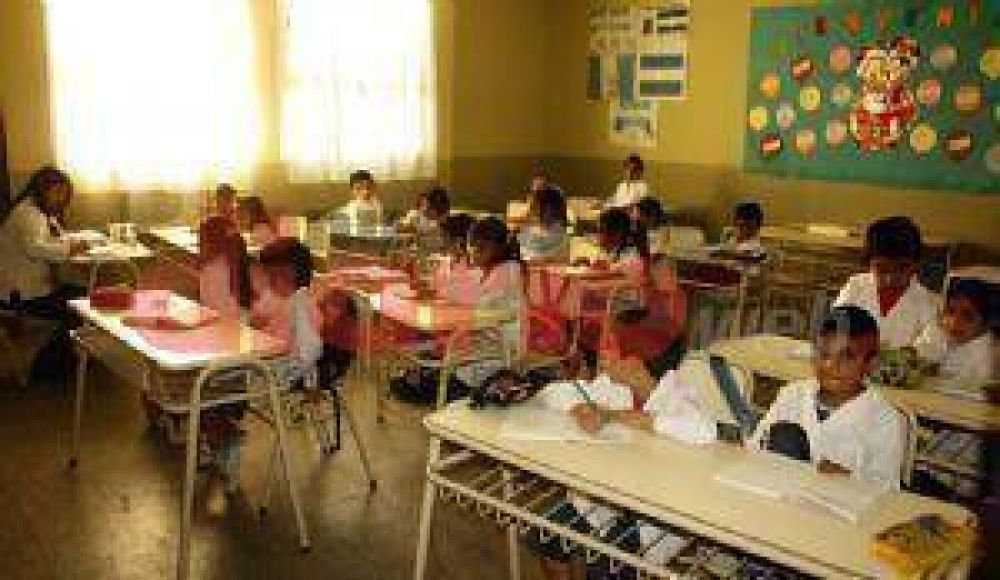 Incluyen programas nacionales al educar