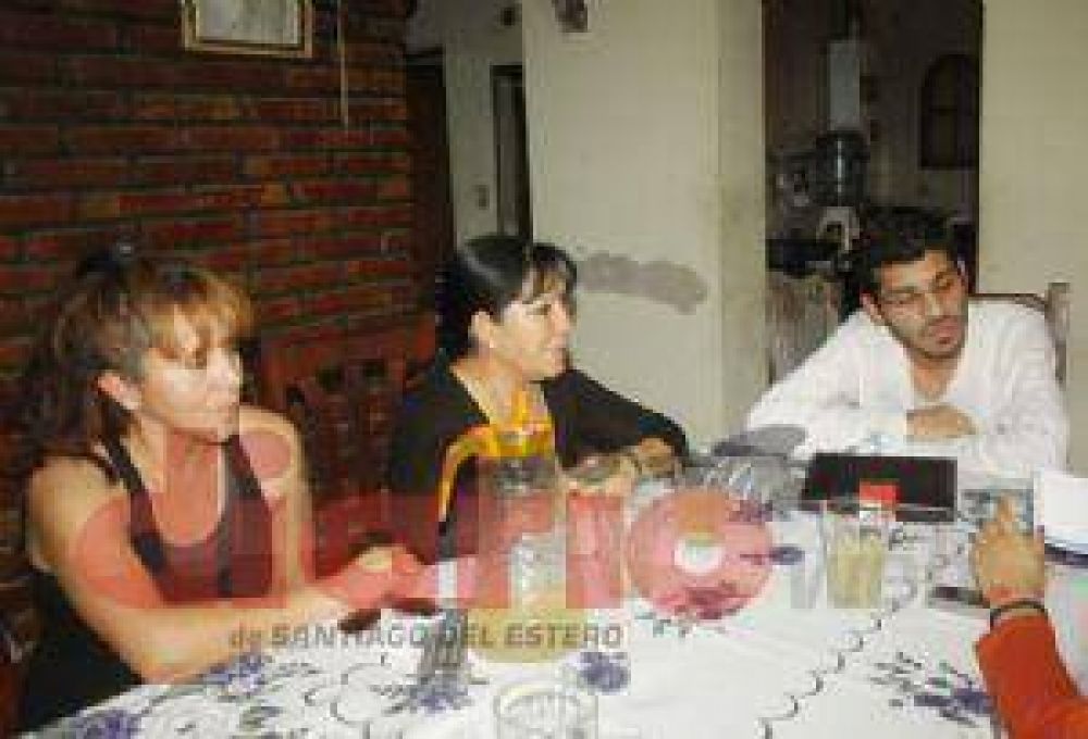 Vecinos solicitaron concreci�n de obras que mejoren el barrio