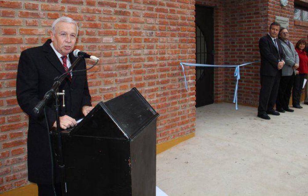 Se inaugur� el nuevo laboratorio del Instituto de Hidrolog�a de Llanuras