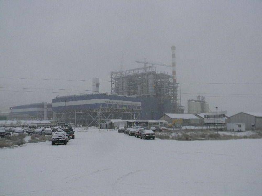 Avanza la construcci�n de la central termoel�ctrica