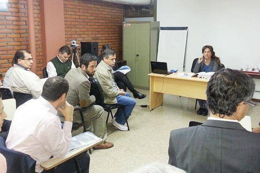 Vivienda inform� sobre acciones por amparo en favor de los pueblos ind�genas