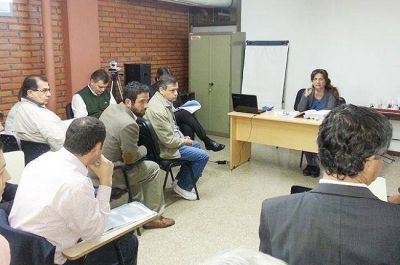Vivienda inform� sobre acciones por amparo en favor de los pueblos ind�genas