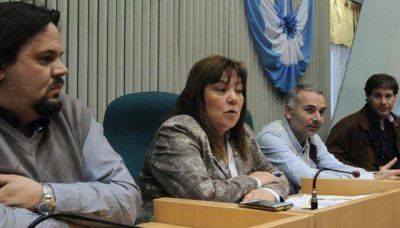 La comisi�n instructora tendr� que investigar al Ministro de Salud