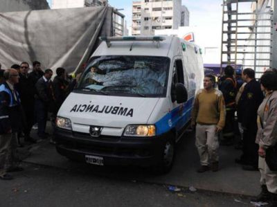 Cuatro personas siguen internadas tras la explosi�n de Salta al 2100