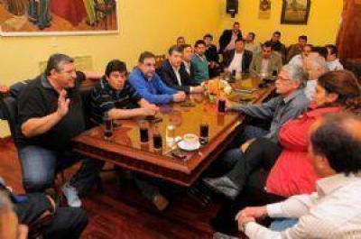 Los intendentes ser�n los jefes pol�ticos en octubre