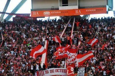S�lo socios y poco protocolo para el choque ante Boca