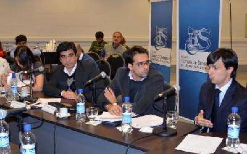 La Plata: Detienen y procesan a empleado de Educaci�n bonaerense por robo de t�ner