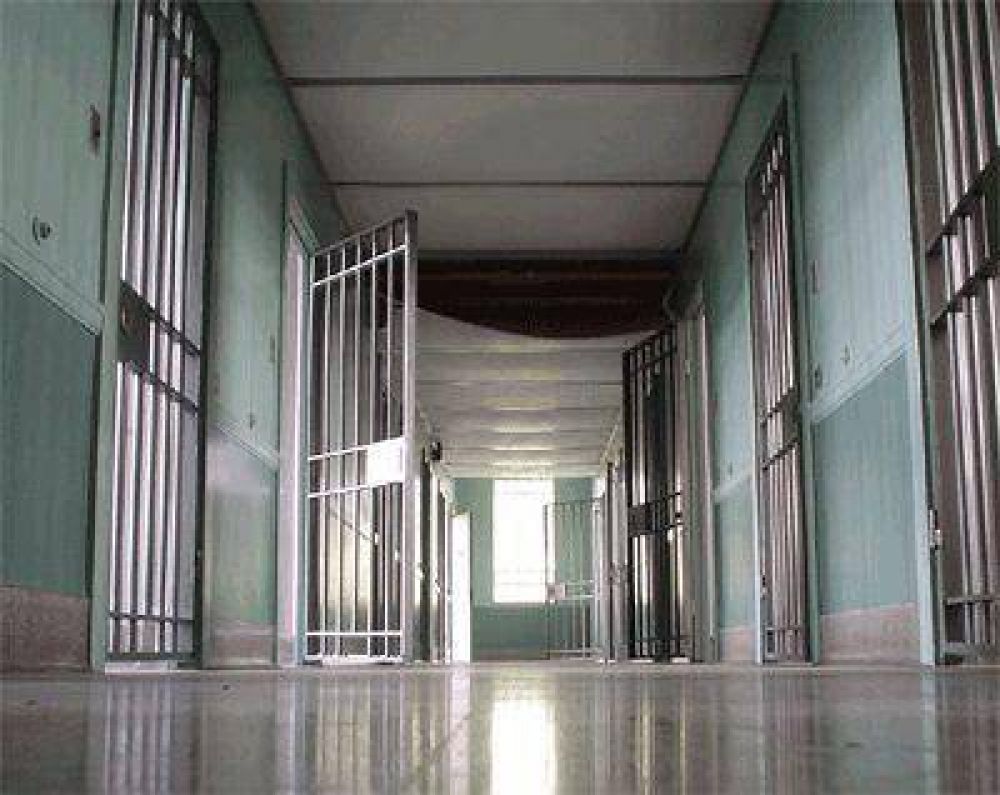 Para Fraga peligra la educaci�n en c�rceles