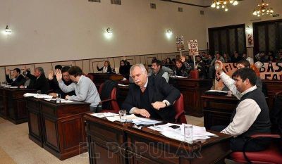 El HCD aprob� la interpelaci�n de Eseverri y Arregui por el accidente en el puente