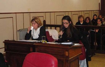 Aprobaron la interpelaci�n a Eseverri y Margarita Arregui