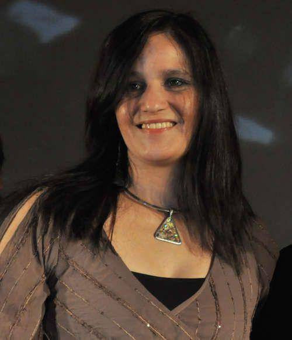 Suspendieron preventivamente por 30 d�as a Valeria Coussiratx