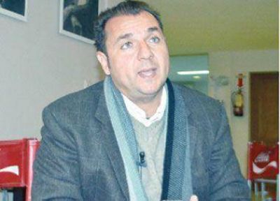 Galv�n llam� a la oposici�n a unirse contra el bederismo