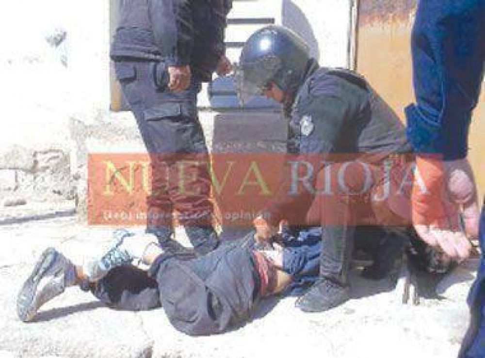 Un delincuente detenido luego de una cinematogr�fica persecuci�n